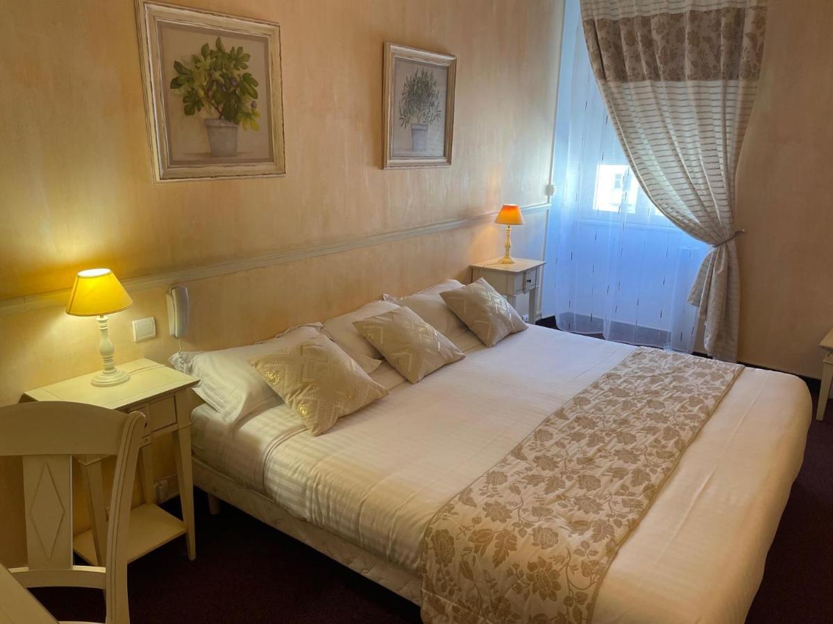 Le Grand Hotel Souillac Exterior foto