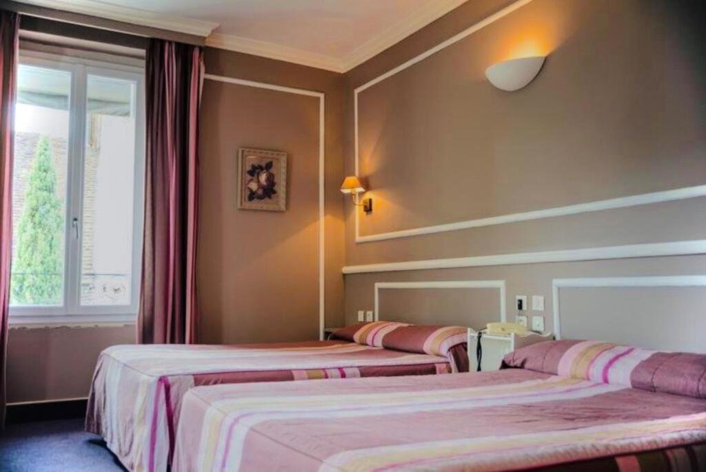 Le Grand Hotel Souillac Exterior foto